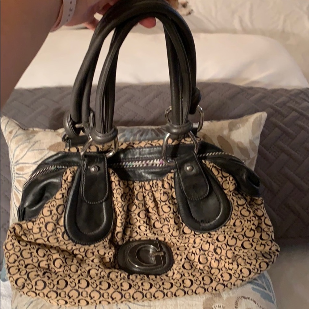 Guess bag ✨